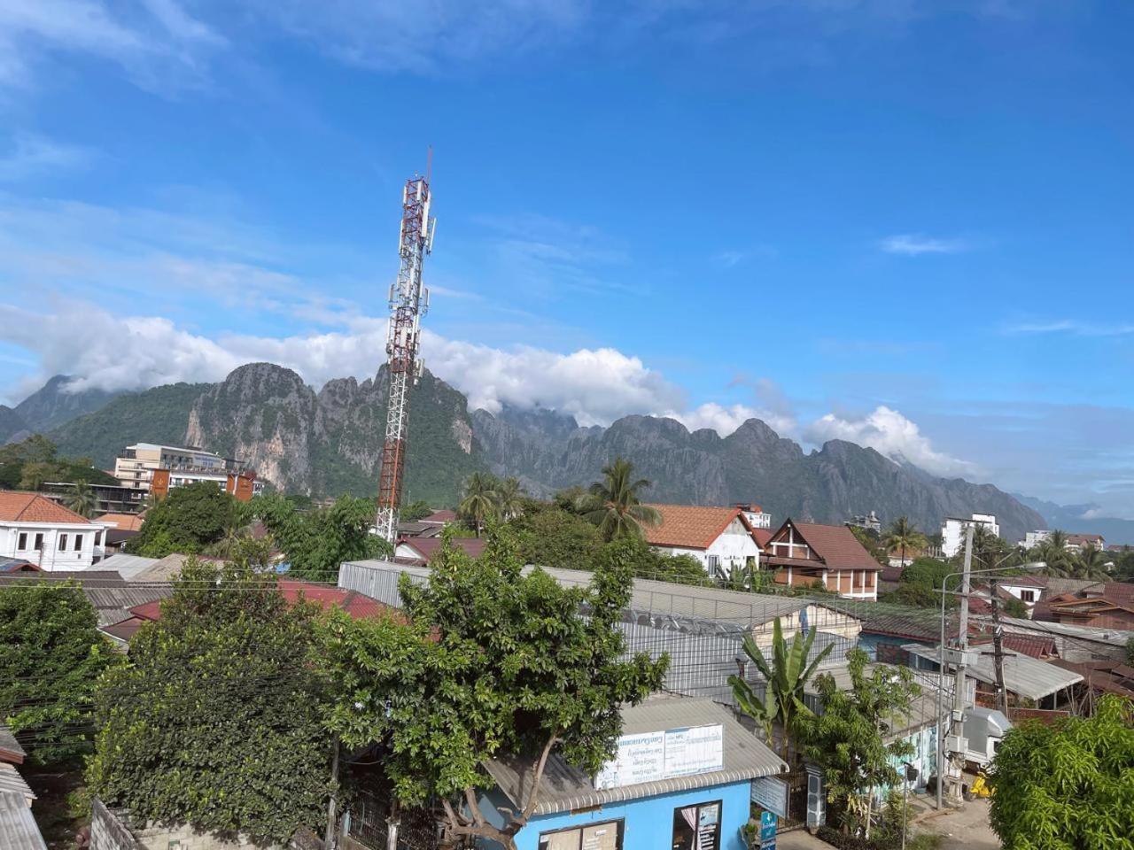 Smile Guesthouse Vangvieng 万荣 外观 照片