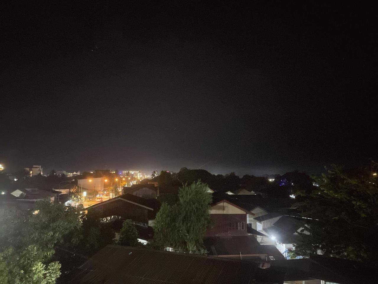 Smile Guesthouse Vangvieng 万荣 外观 照片