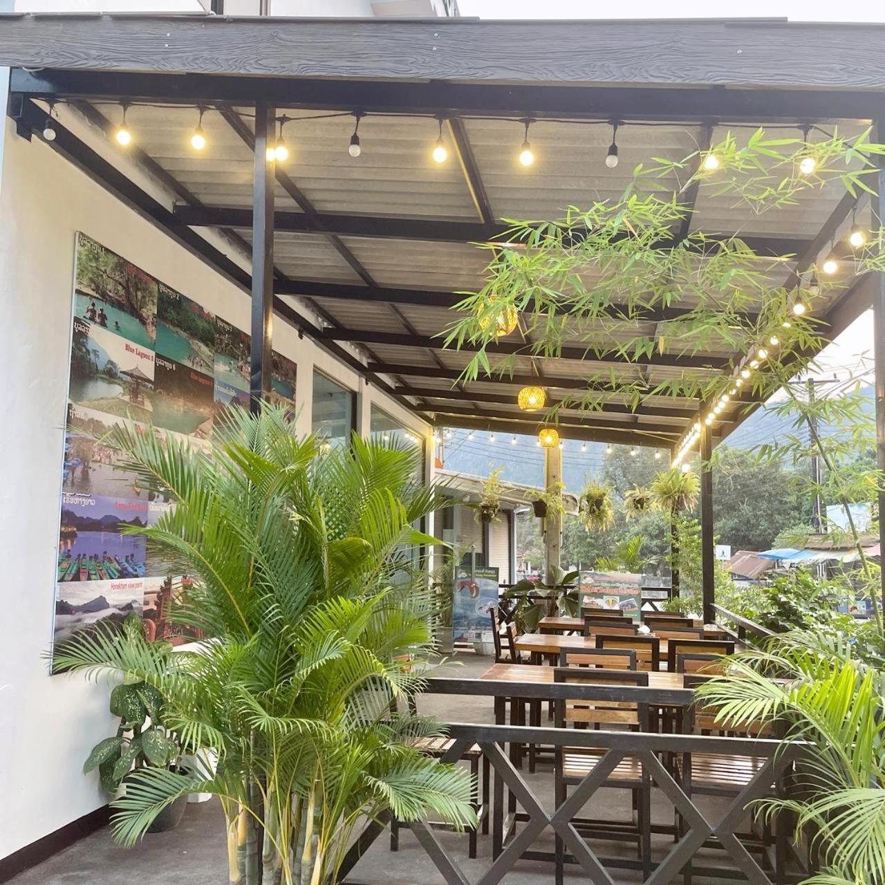 Smile Guesthouse Vangvieng 万荣 外观 照片